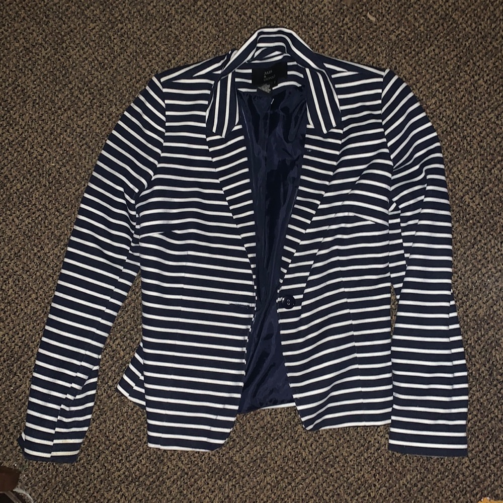Jules & Leopold Navy and White Striped Blazer - Size 8